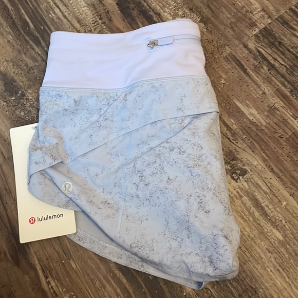 lululemon shorts - Picture 2 of 3